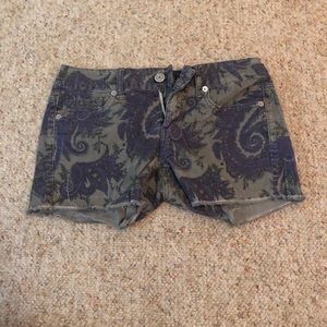 Floral shorts